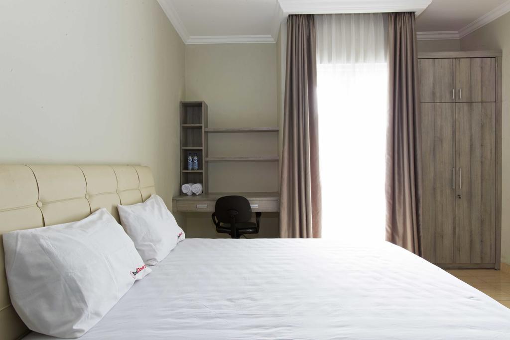 Guest house Reddoorz @ Pejompongan Jakarta