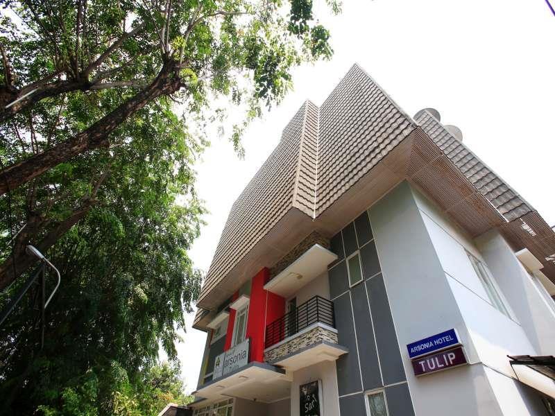 Guest house Reddoorz @ Pejompongan 2*